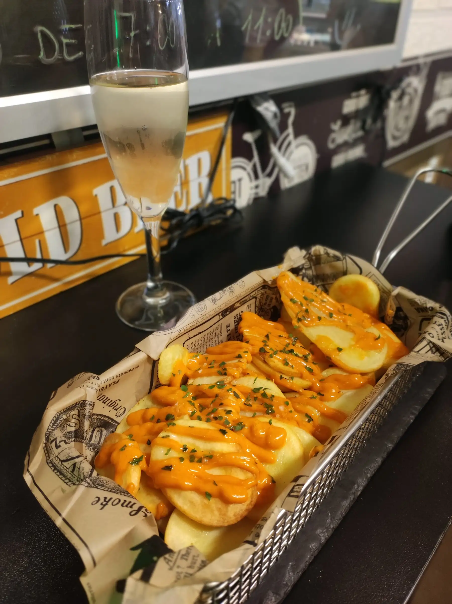 Foto: Patatas bravas